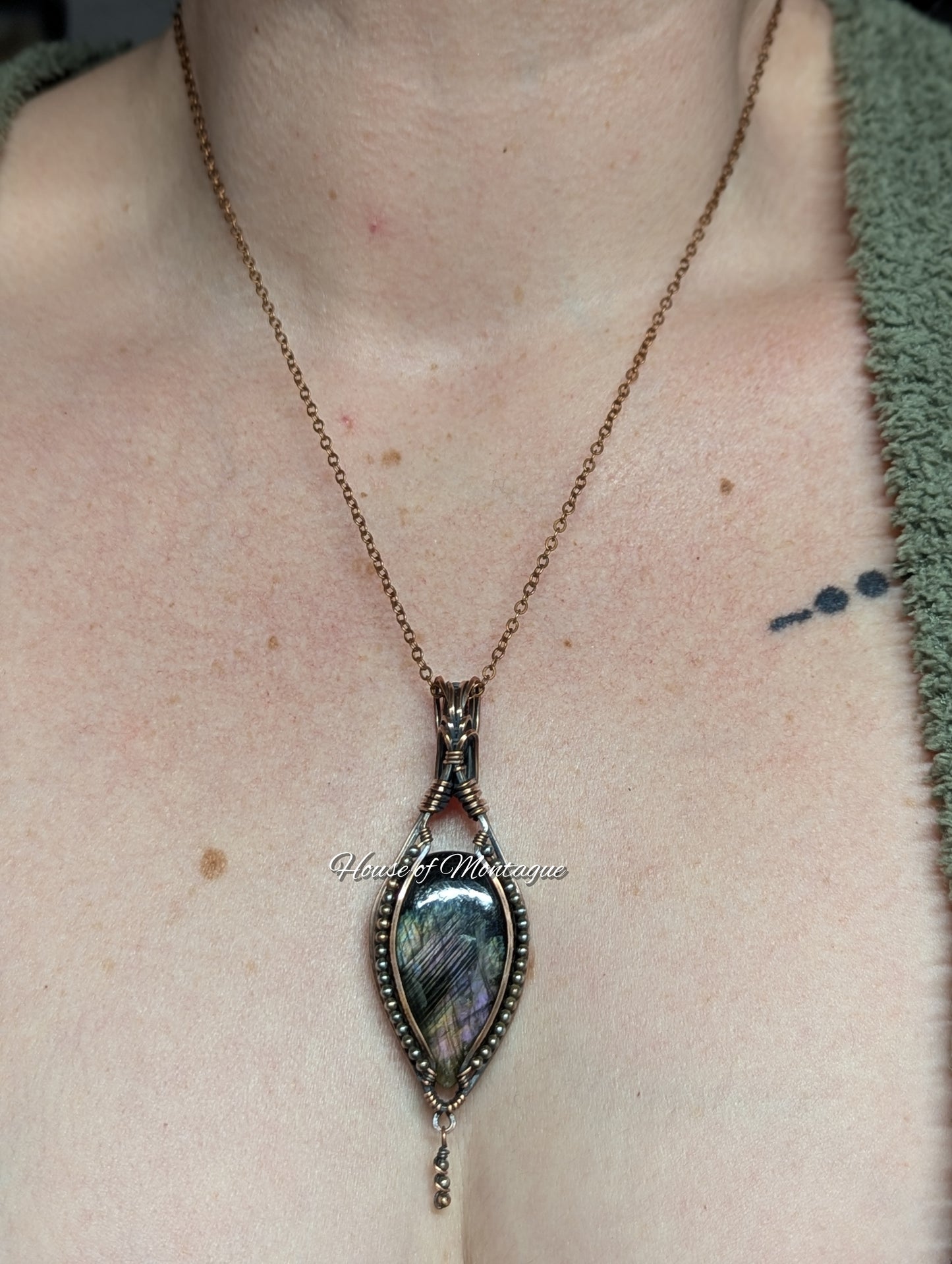 Labradorite Teardrop in Copper