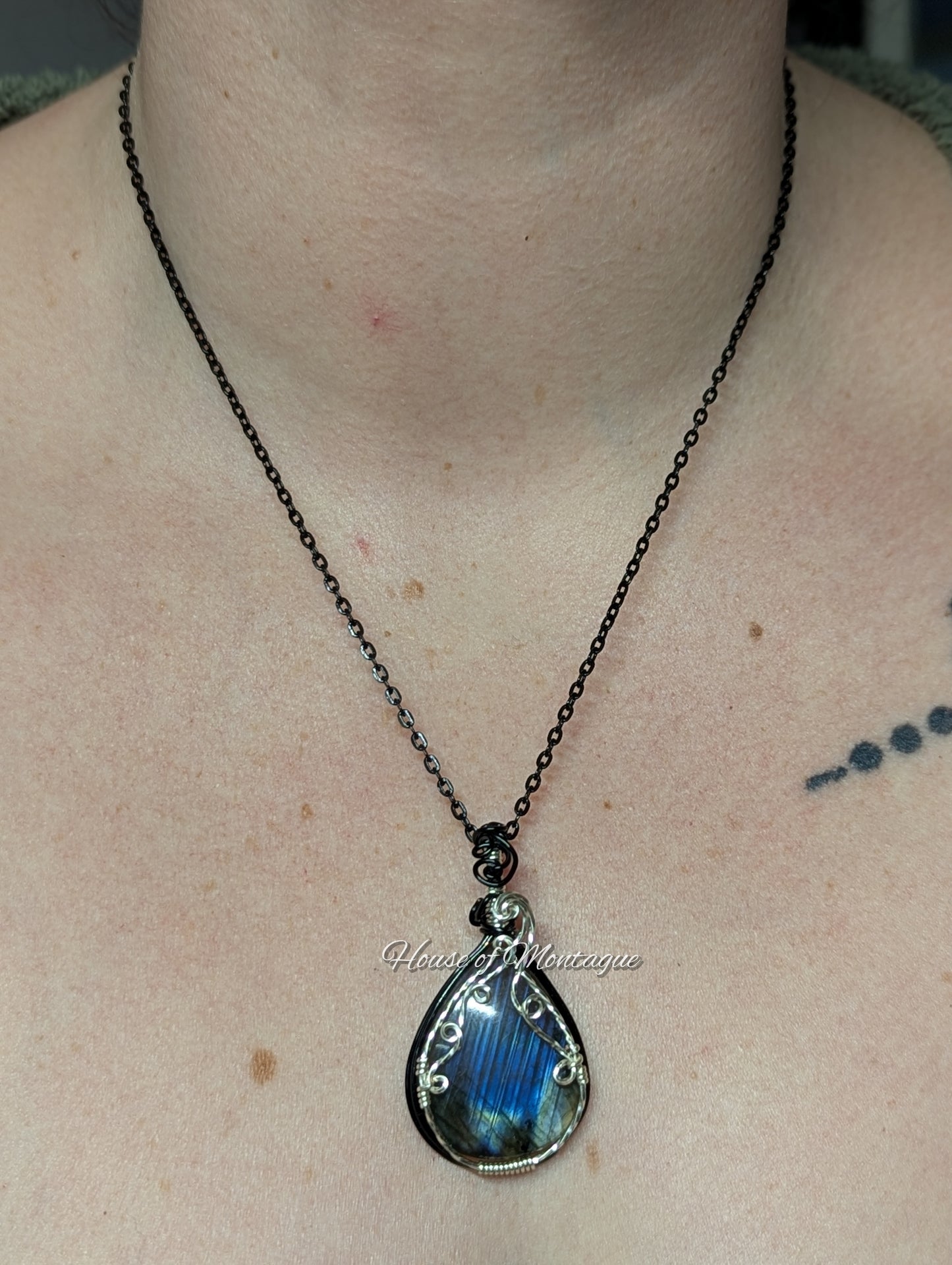 Labradorite Teardrop in Black + Silver