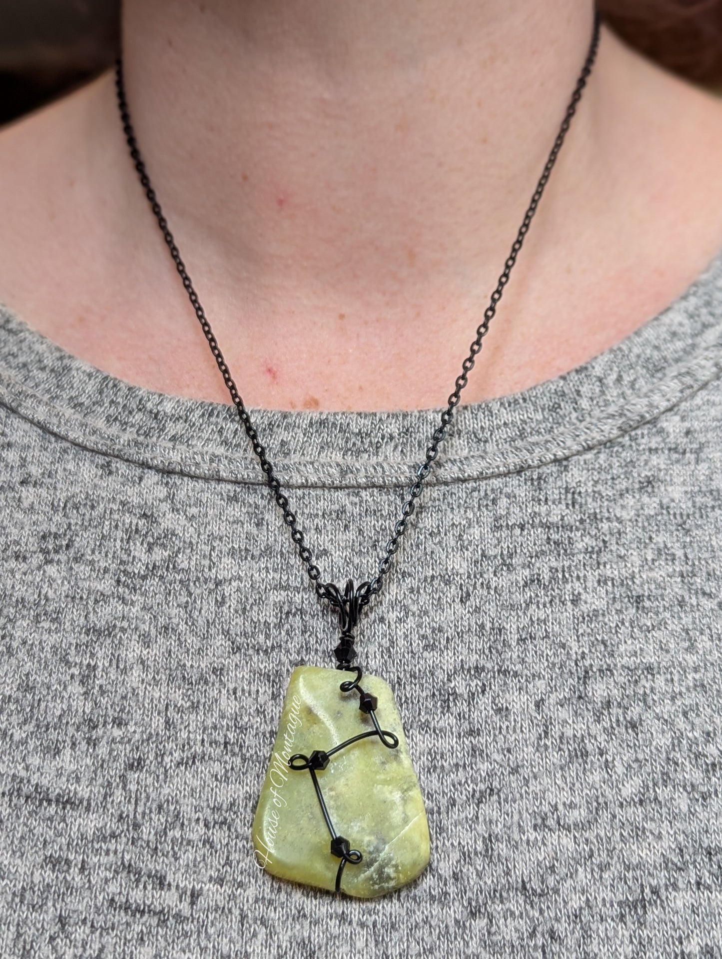 Olive New Jade in Black