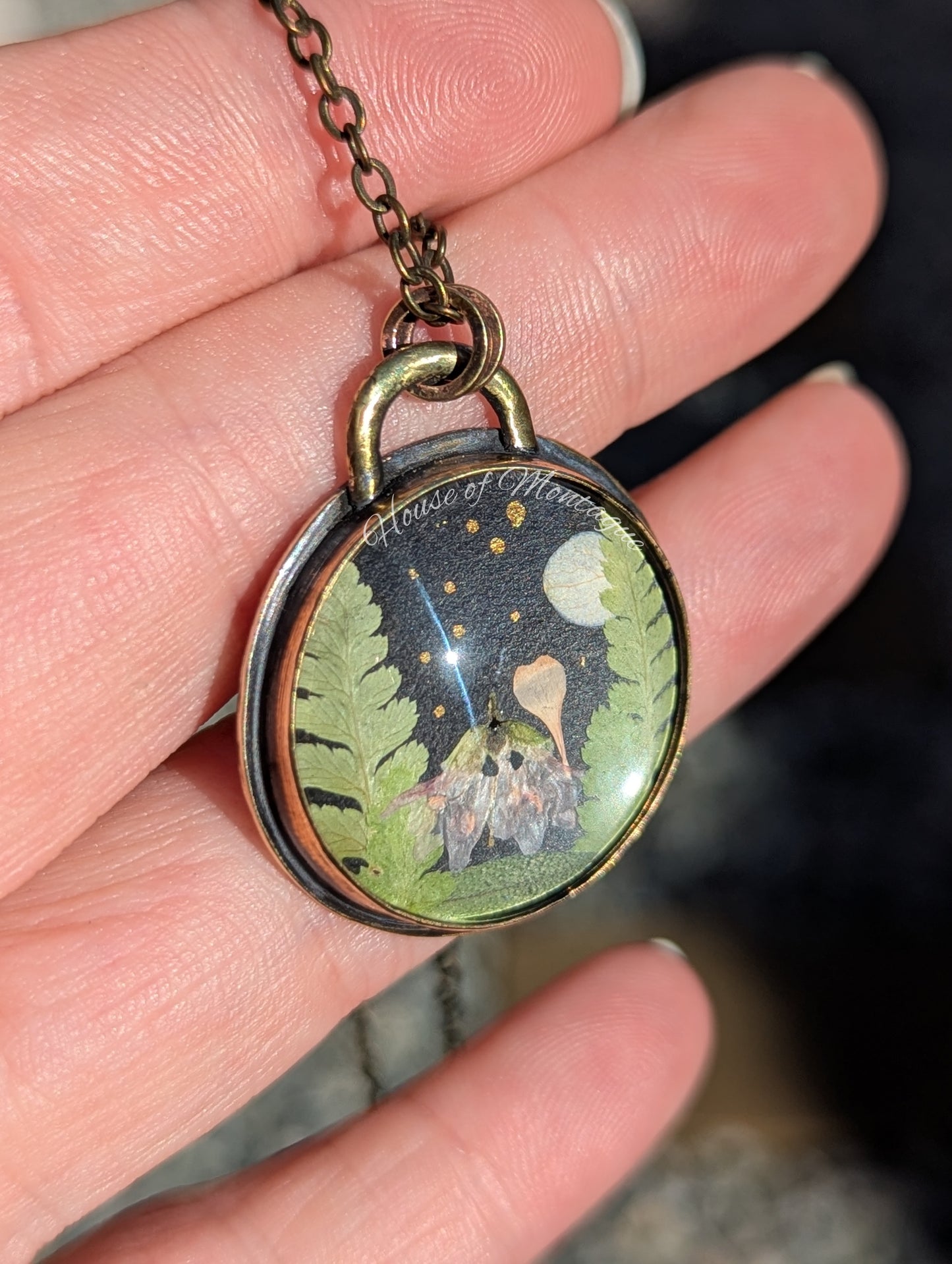 Ghosties in the Woods - Brass ⭘