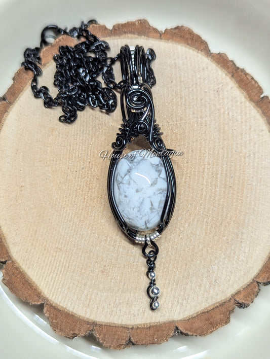 Howlite in Black + Silver